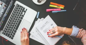 Đăng ký kinh doanh qua mạng điện tử.